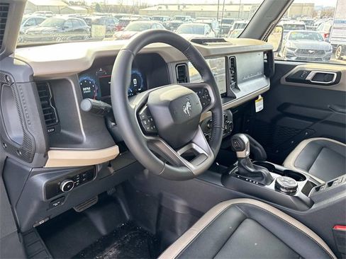 New 2025 Ford Bronco Big Bend w/ Black Diamond Package image 23