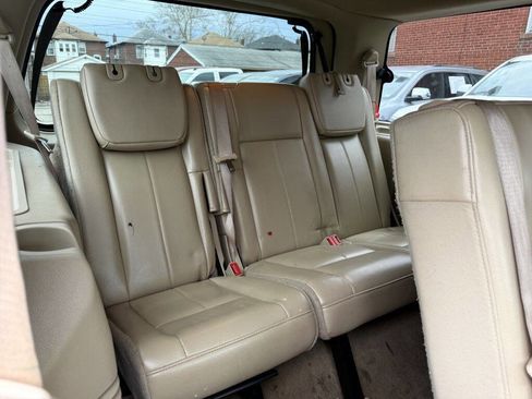 Used 2012 Ford Expedition XLT image 27