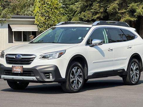 Used 2021 Subaru Outback Touring image 9
