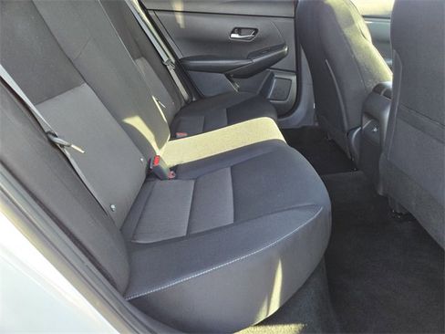 Used 2023 Nissan Sentra SV image 10