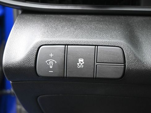 Used 2025 Hyundai Elantra Sport image 15