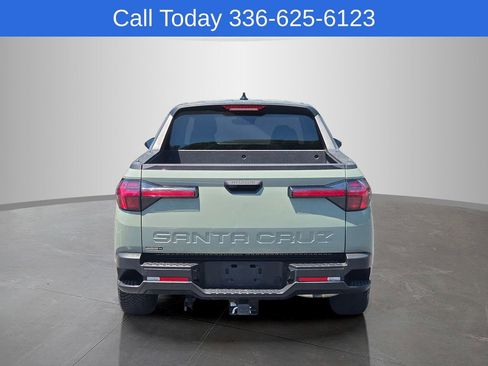 Used 2022 Hyundai Santa Cruz SEL FWD image 4