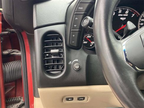 Used 2013 Chevrolet Corvette Grand Sport w/ 3LT Preferred Equipment Group image 19