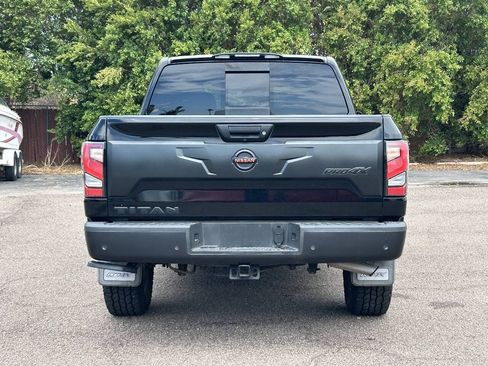 Used 2021 Nissan Titan PRO-4X w/ Pro-4x Convenience Package AWD/4WD image 4
