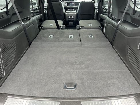 Certified 2022 GMC Yukon XL Denali image 23