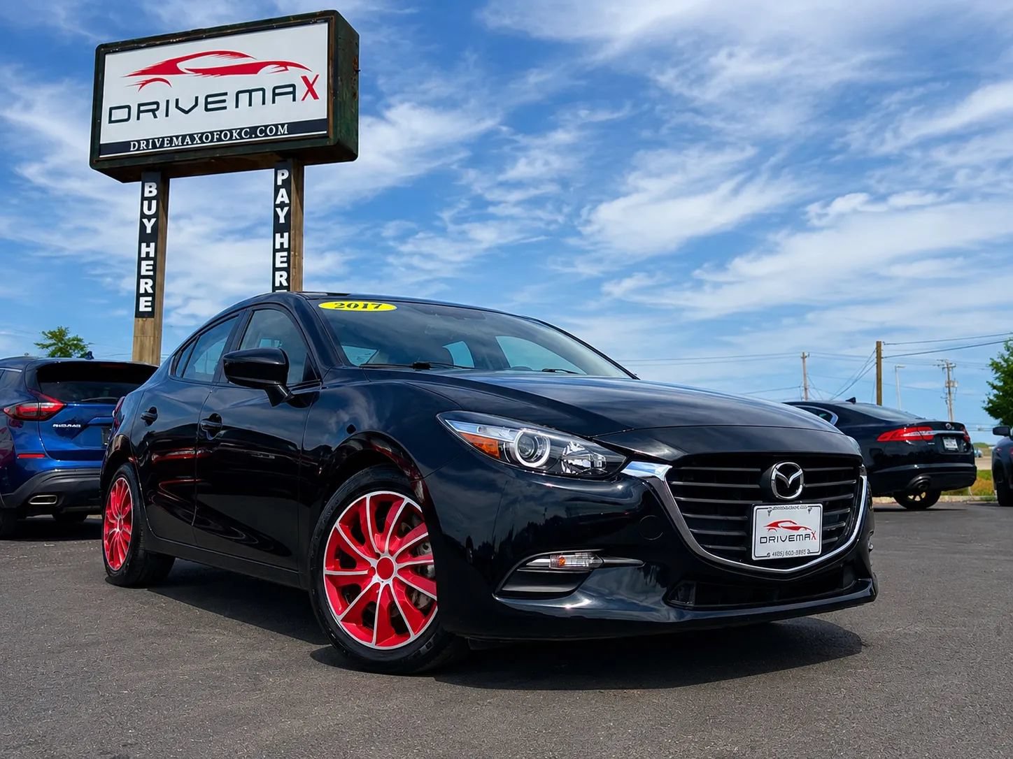 Used 2017 MAZDA MAZDA3 Sport FWD image 1