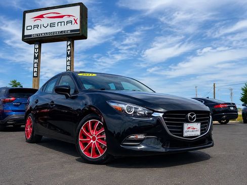 Used 2017 MAZDA MAZDA3 Sport FWD image 1
