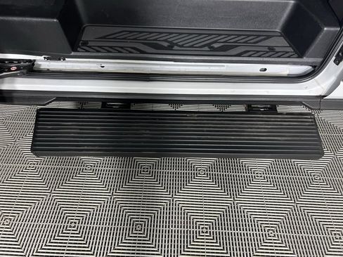 Used 2023 Ford Transit 350 XLT image 28