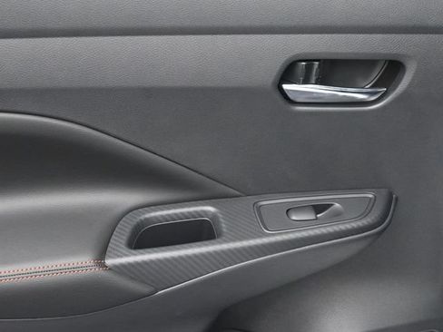 New 2025 Nissan Versa SR w/ Trunk Package FWD image 25