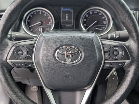 Used 2024 Toyota Camry LE image 18