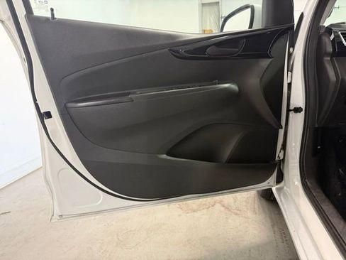 Used 2021 Chevrolet Spark LT image 6