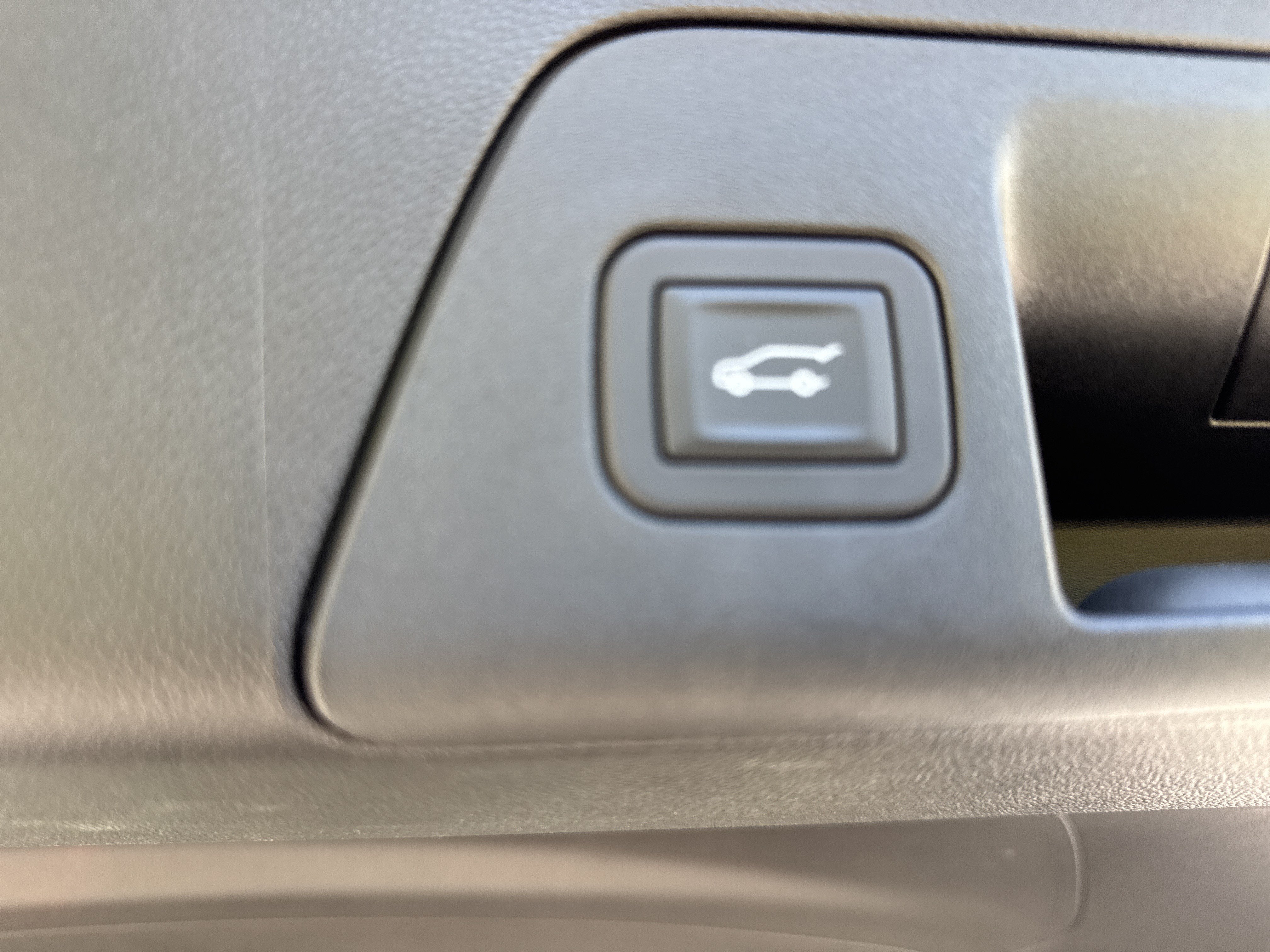 Used 2025 Buick Envision Sport Touring AWD/4WD image 34