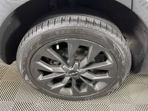 Used 2023 Kia Sorento X-Line EX image 15