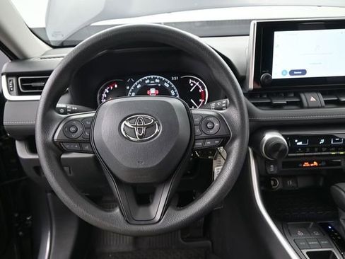 Used 2025 Toyota RAV4 LE FWD image 5