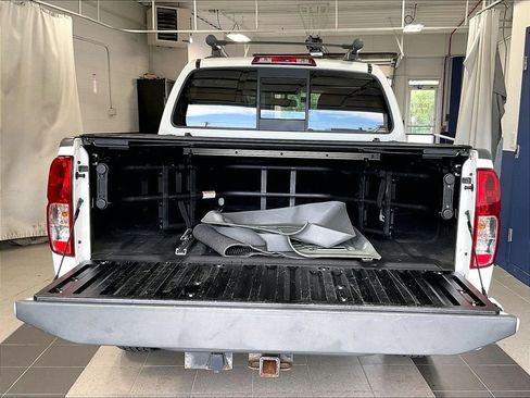 Used 2020 Nissan Frontier PRO-4X AWD/4WD image 31