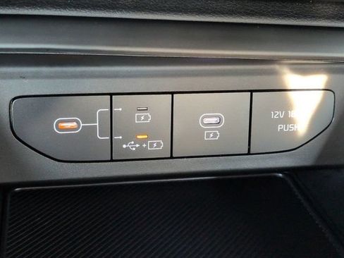 Used 2025 Kia K5 LXS FWD image 19