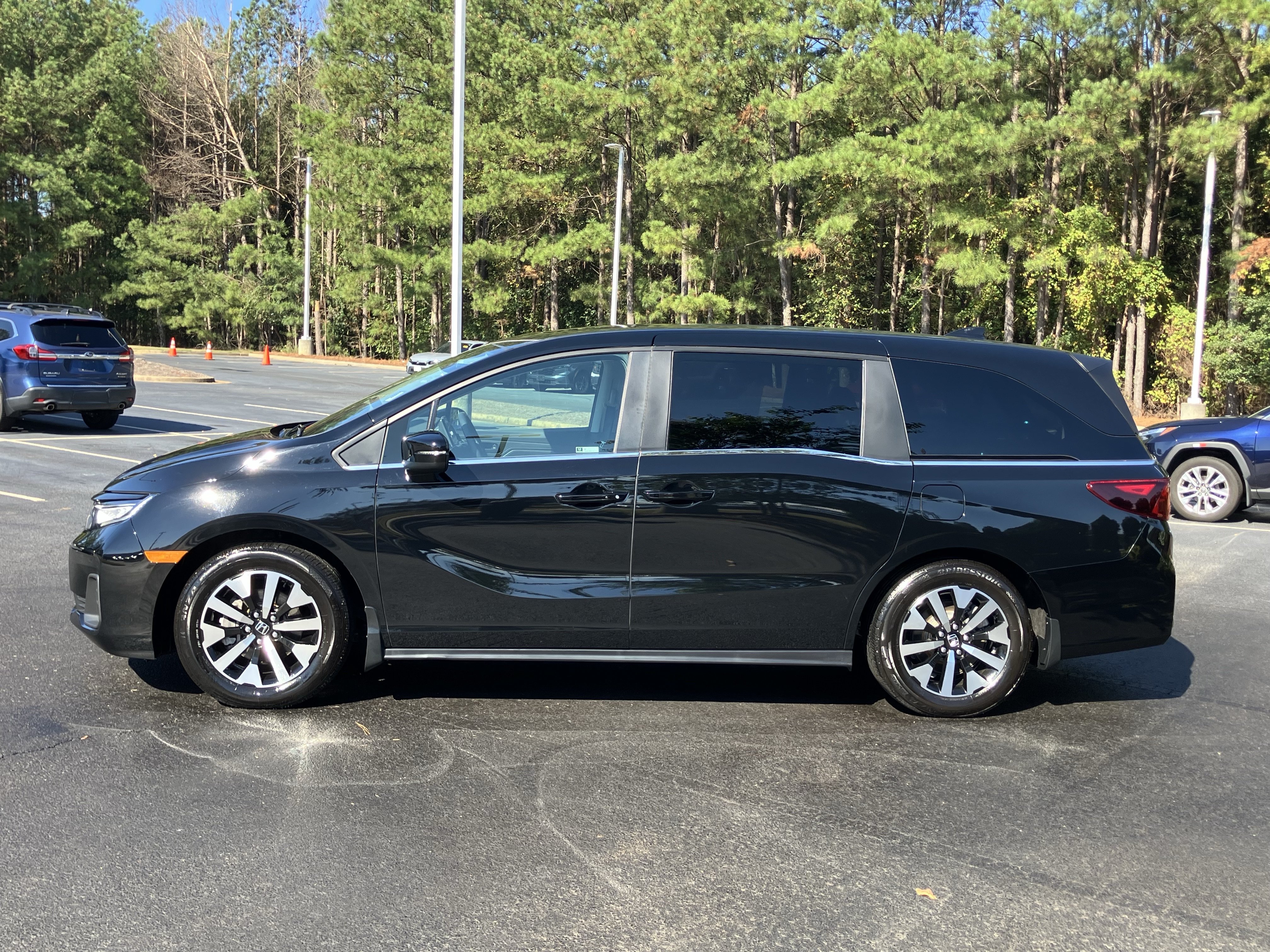 Used 2026 Honda Odyssey EX-L image 7