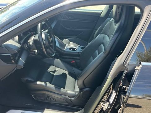 Used 2023 Porsche Taycan 4S AWD/4WD image 9