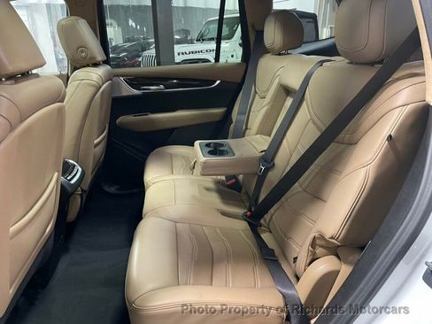 Used 2024 Cadillac XT6 Premium Luxury w/ Platinum Package image 19