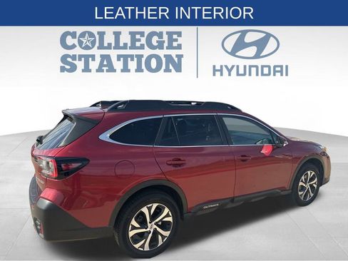 Used 2022 Subaru Outback Limited image 6