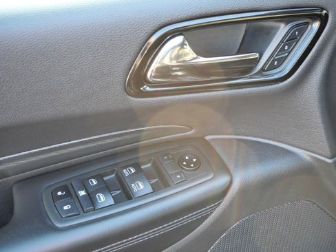 Used 2021 Dodge Durango GT image 19