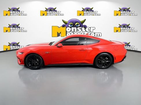 Used 2024 Ford Mustang GT RWD image 8