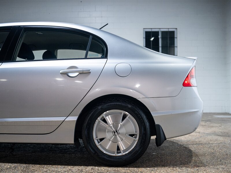 Used 2007 Honda Civic Hybrid Sedan image 17
