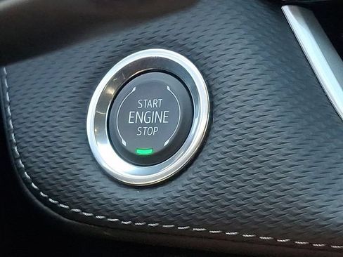 Used 2026 Chevrolet Equinox LT FWD image 19