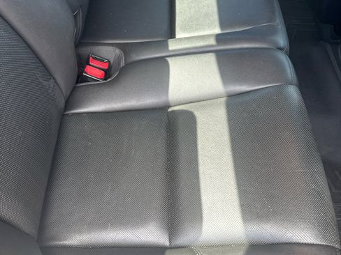 Used 2014 GMC Sierra 2500 Denali w/ Suspension Package, Off-Road image 18