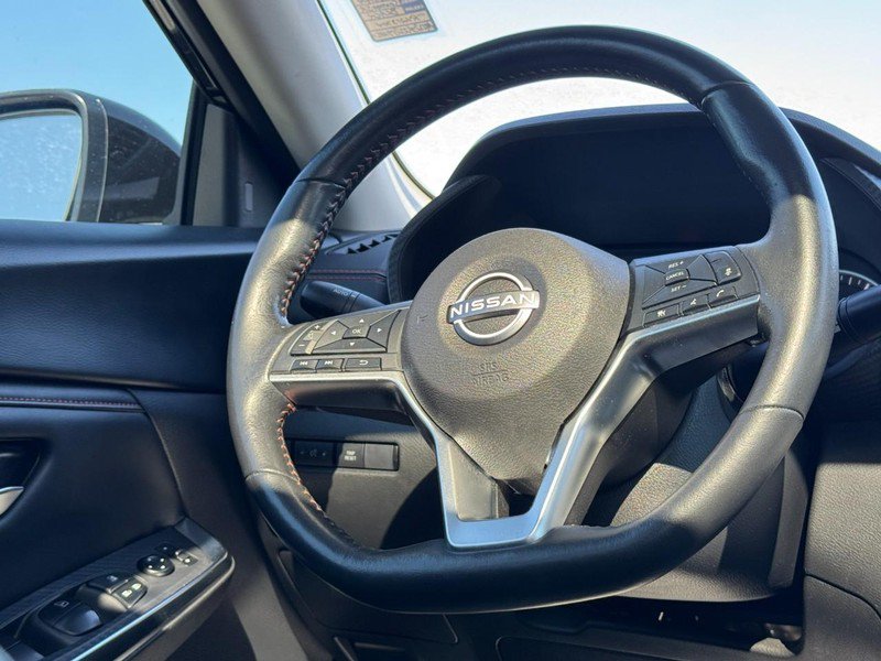 Used 2024 Nissan Sentra SR w/ SR Premium Package FWD image 12