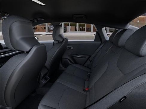 New 2026 Kia K4 LX image 18