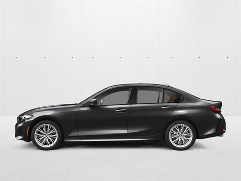 Used 2026 BMW 330i Sedan w/ Convenience Package RWD image 3