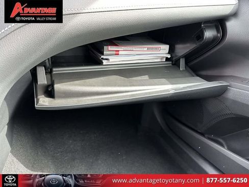 Used 2023 Toyota Camry SE image 38