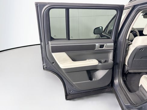 Used 2025 Hyundai Santa Fe SEL FWD image 26