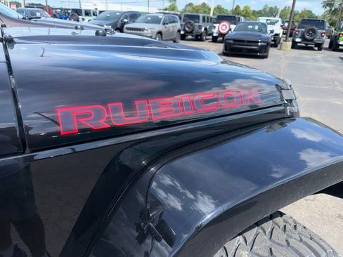 Used 2016 Jeep Wrangler Unlimited Rubicon AWD/4WD image 23