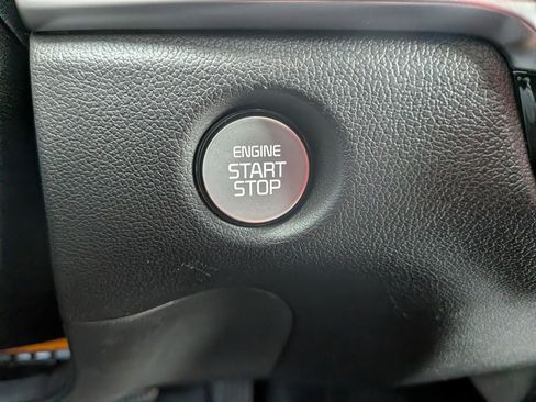 New 2026 Kia Sorento EX image 21