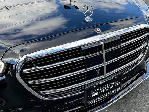 Used 2025 Mercedes-Benz S 580 S 580 image 22