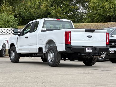 New 2026 Ford F250 XL image 5