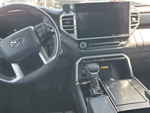 Used 2024 Toyota Tundra Platinum AWD/4WD image 7