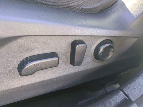 Used 2025 Subaru Outback Premium AWD/4WD image 14