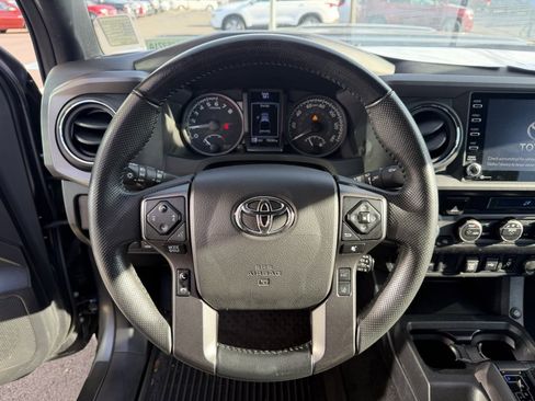 Used 2022 Toyota Tacoma TRD Pro image 18