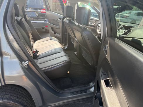 Used 2013 GMC Terrain SLT AWD/4WD image 17
