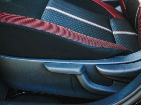 New 2025 Nissan Versa SR w/ Trunk Package image 23