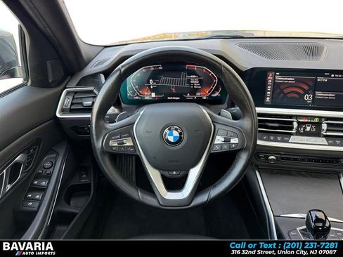Used 2022 BMW 330i xDrive Sedan w/ Driving Assistance Package image 13