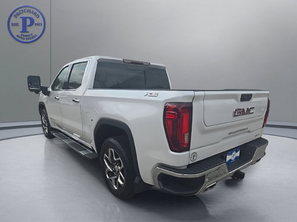 Used 2024 GMC Sierra 1500 SLT w/ SLT Premium Plus Package AWD/4WD image 5