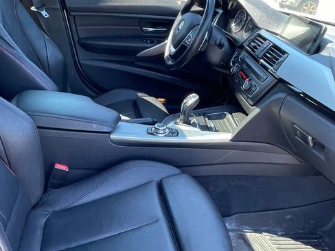 Used 2013 BMW 328i xDrive Sedan AWD/4WD image 23