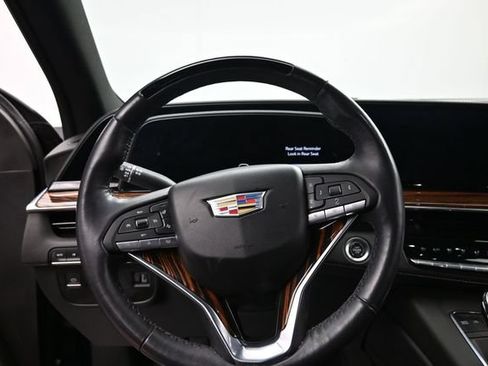 Used 2023 Cadillac Escalade ESV Premium Luxury w/ LPO, Radiant Package AWD/4WD image 13