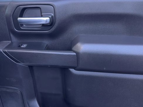 Used 2023 Chevrolet Silverado 2500 LT w/ Convenience Package image 14