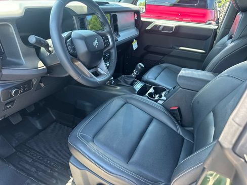 Used 2025 Ford Bronco Big Bend AWD/4WD image 3