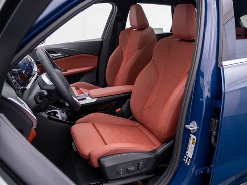 New 2026 BMW X1 xDrive28i w/ Technology Package image 16